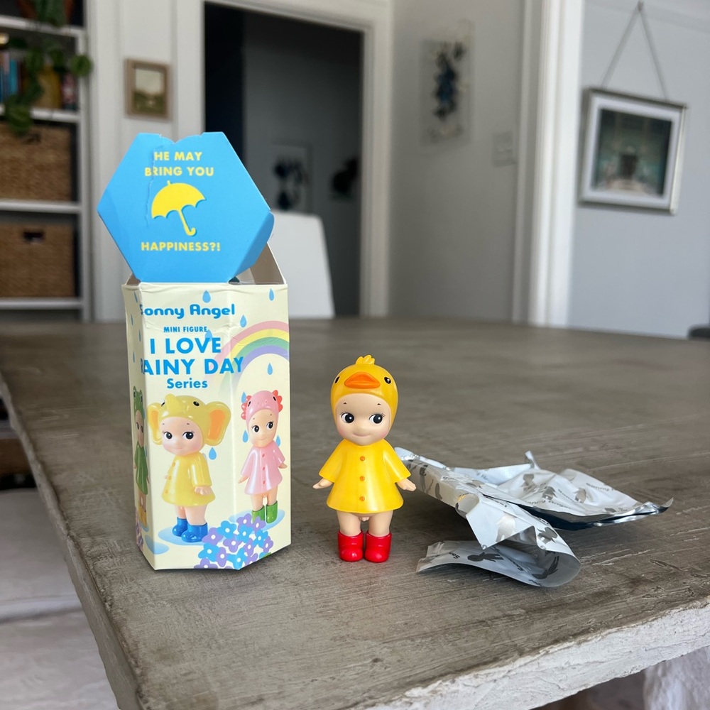 Mini Figure - Yellow Duck Outfit